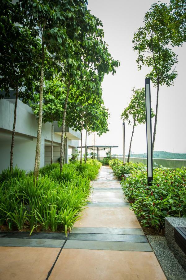 Iskandar Puteri Medini Famous Theme Park Nusajaya  Exterior foto